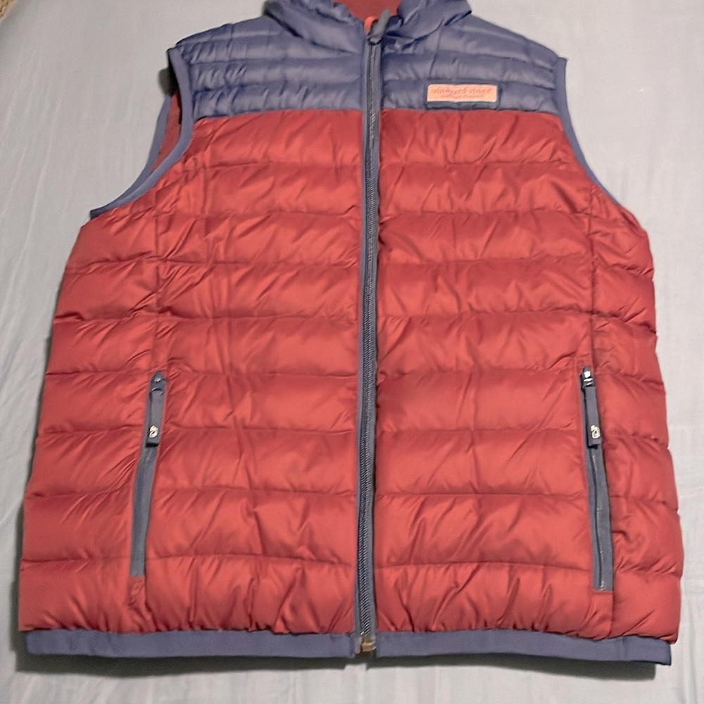 🆕Vineyard Vines size L (16) puffer vest- NWOT